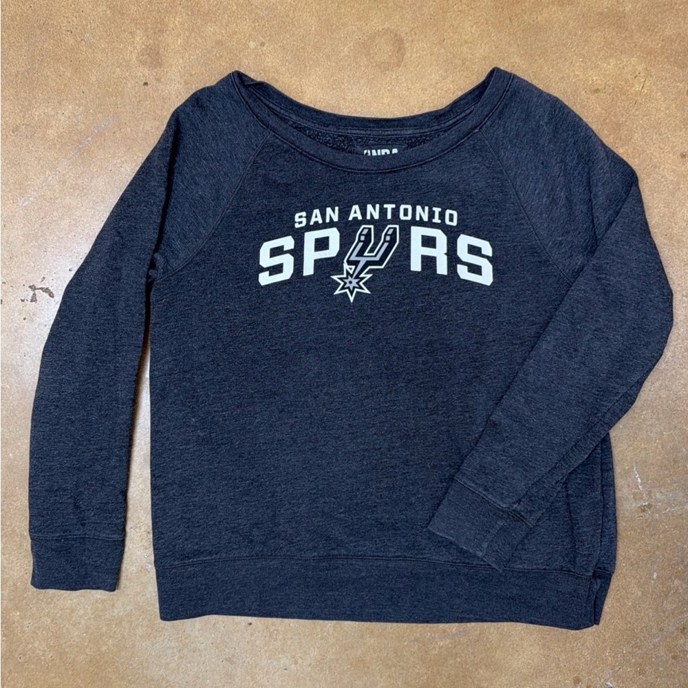 NBA Women’s San Antonio Spurs Long Sleeve Sweatshirt Size Large Gray